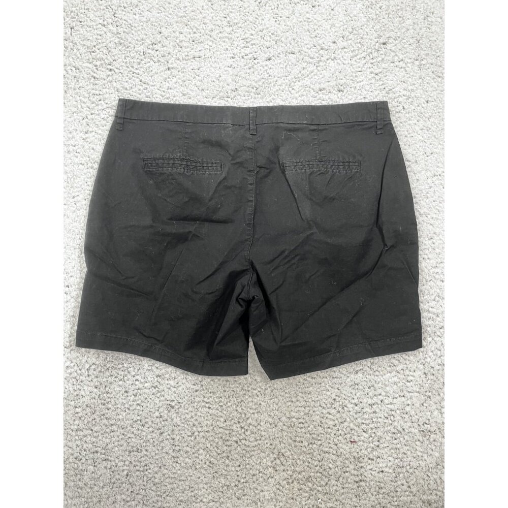 Women's Old Navy Black Flat Front Chino Summer Everyday Shorts Size 16 - Picture 9 of 10